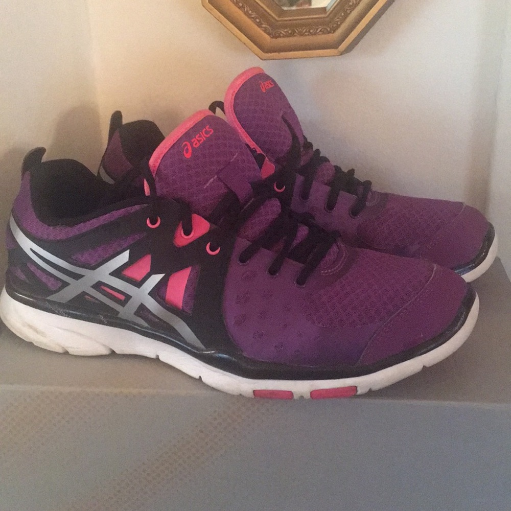 🎊PRICE DROP🎊 Oasis Purple Shoes🛍